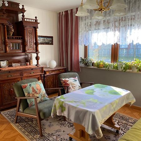 Appartement Ruhe Und Bequemlichkeit à Frauendorf  Extérieur photo