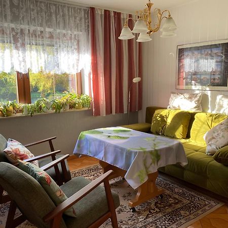 Appartement Ruhe Und Bequemlichkeit à Frauendorf  Extérieur photo