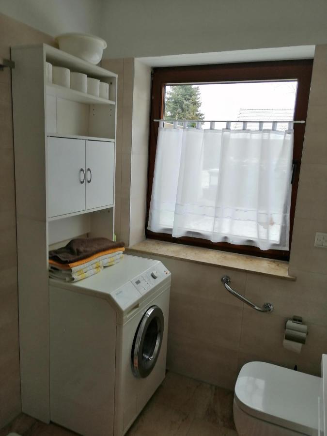 Appartement Ruhe Und Bequemlichkeit à Frauendorf  Extérieur photo