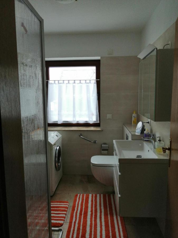 Appartement Ruhe Und Bequemlichkeit à Frauendorf  Extérieur photo
