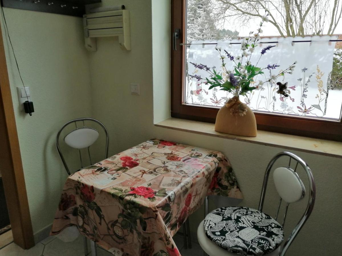 Appartement Ruhe Und Bequemlichkeit à Frauendorf  Extérieur photo